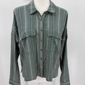O’Neill Green Striped‎ Long Sleeved Button Down Crop Shirt Sz M 100% Cotton Boxy